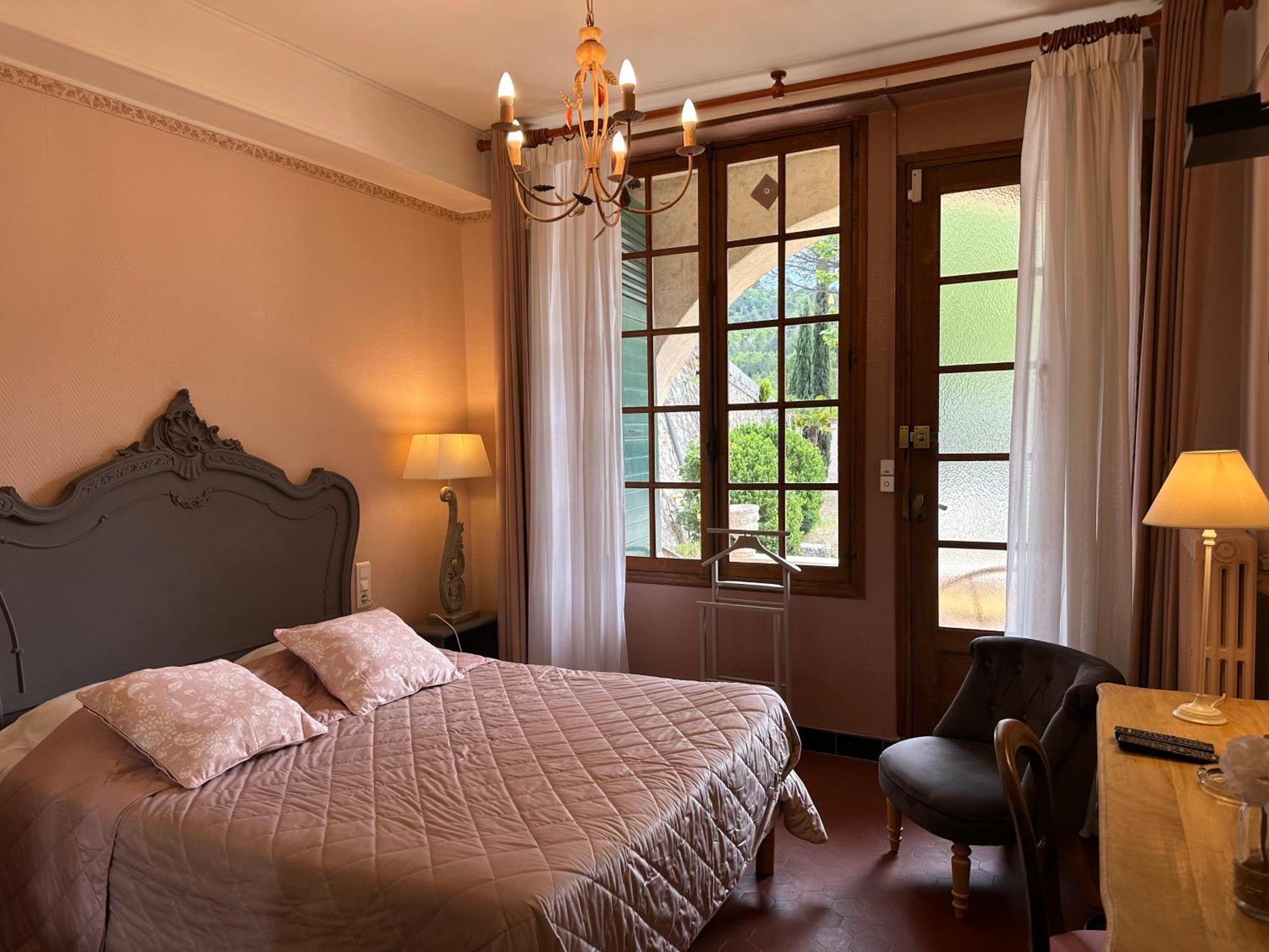 Hotel Du Moulin Альмань-ан-Прованс Екстер'єр фото